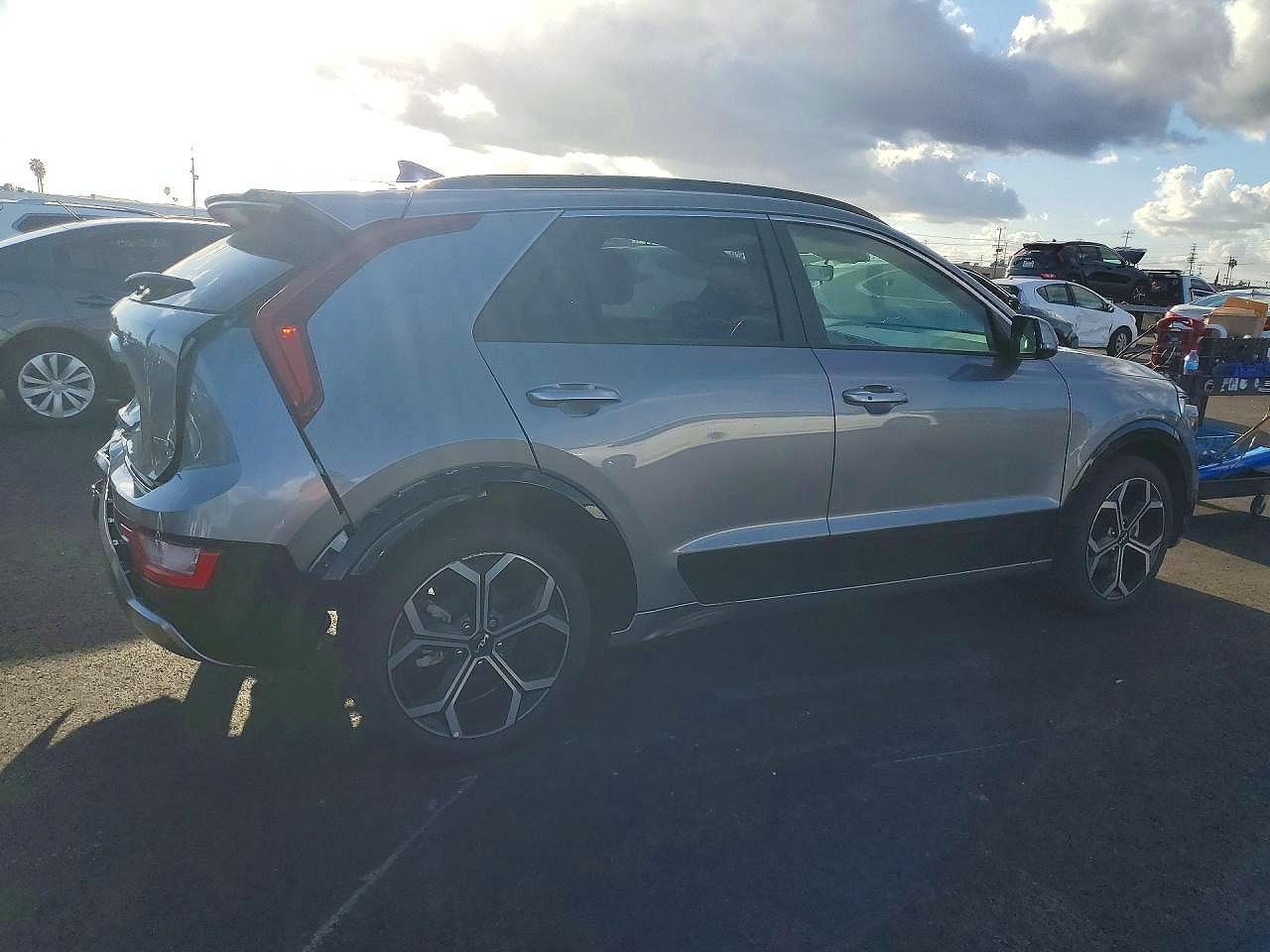 2023 Kia Niro Ex - zdjęcie 3