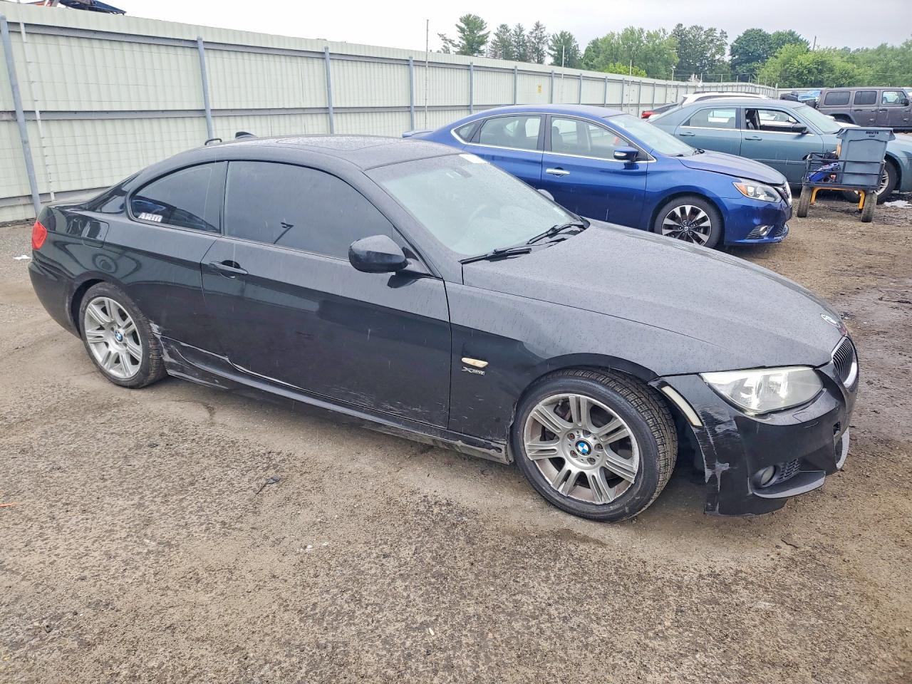 2013 BMW 335 Xi - zdjęcie 4
