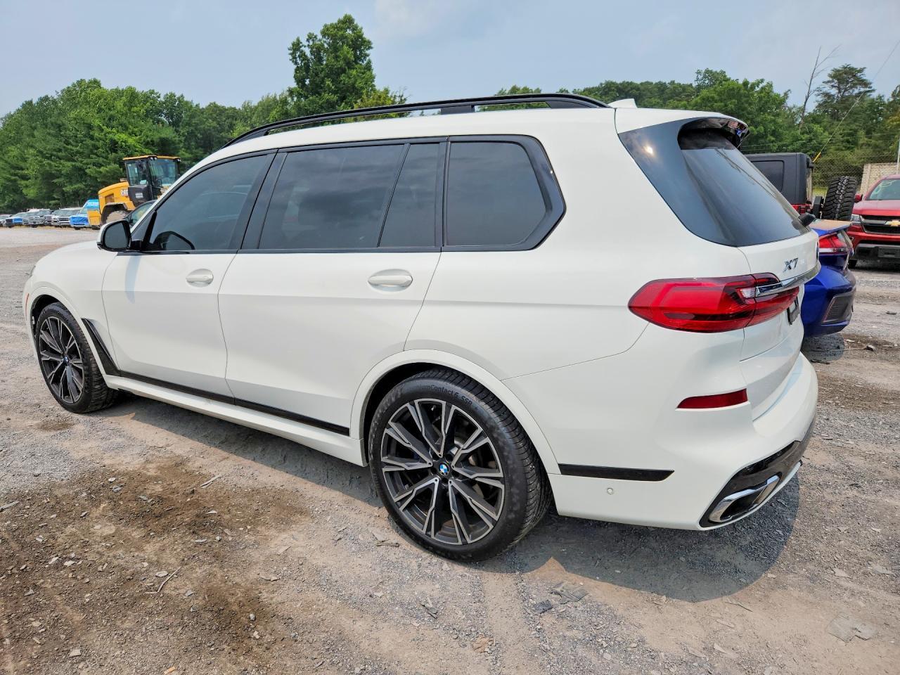 2019 BMW X7 xDrive50I - zdjęcie 2