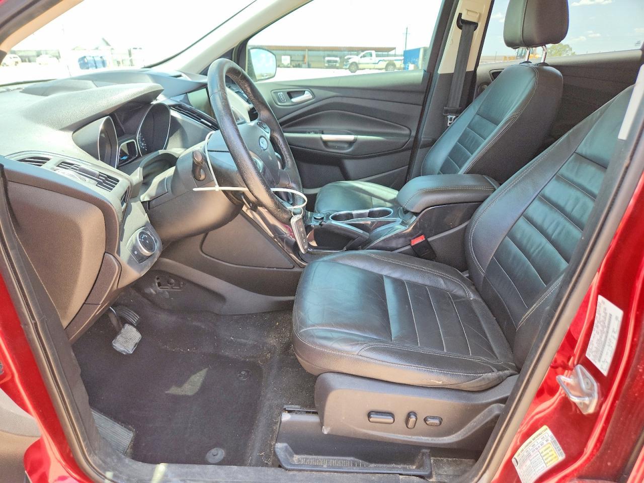 2015 Ford Escape Titanium - zdjęcie 7