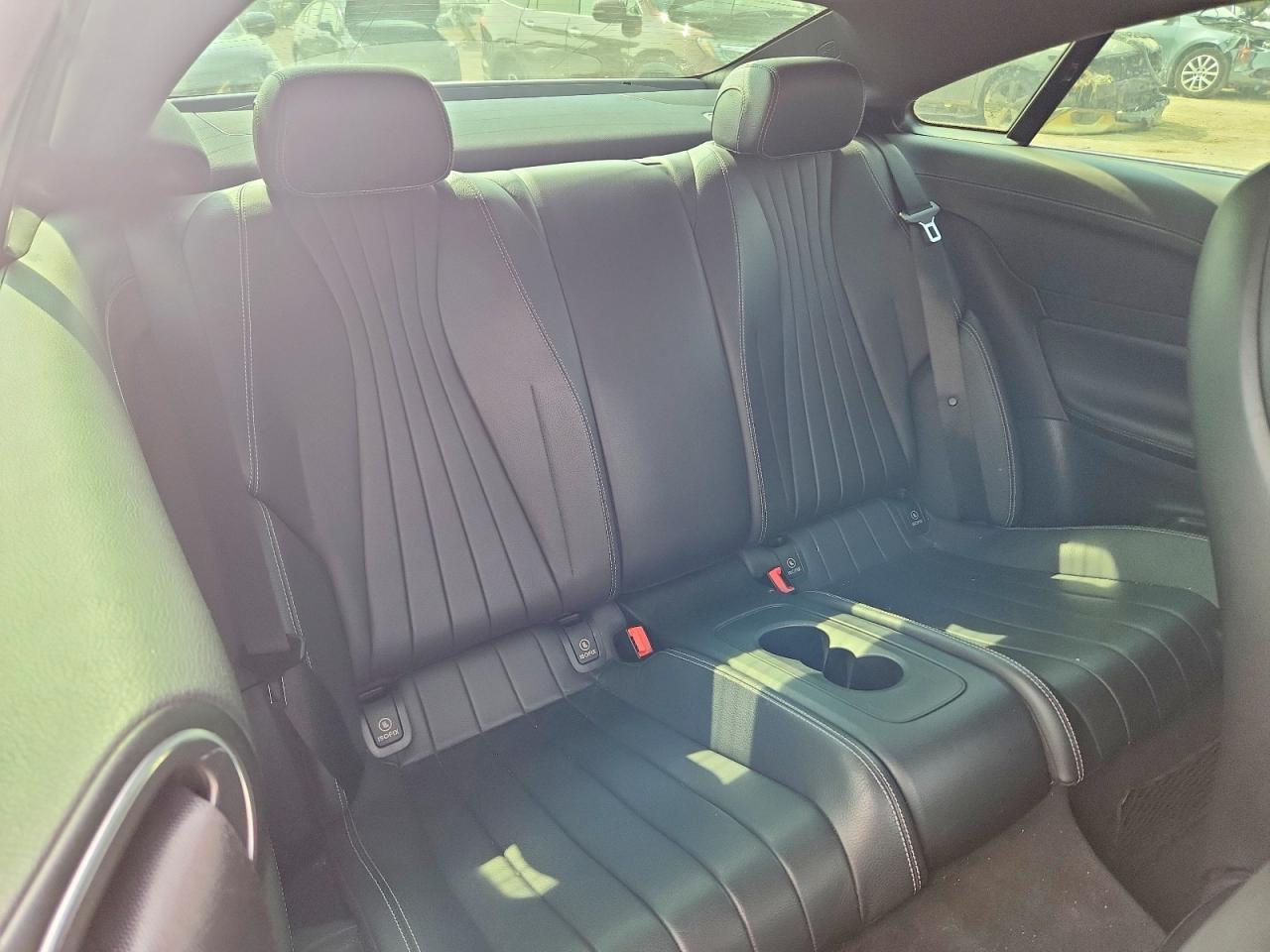 2018 Mercedes-Benz E 400 4Matic - zdjęcie 10