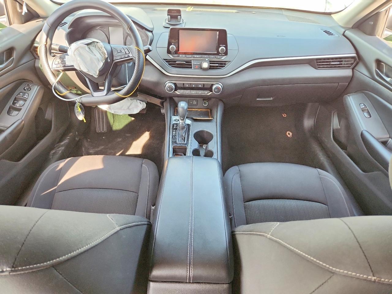 2024 Nissan Altima S - zdjęcie 8