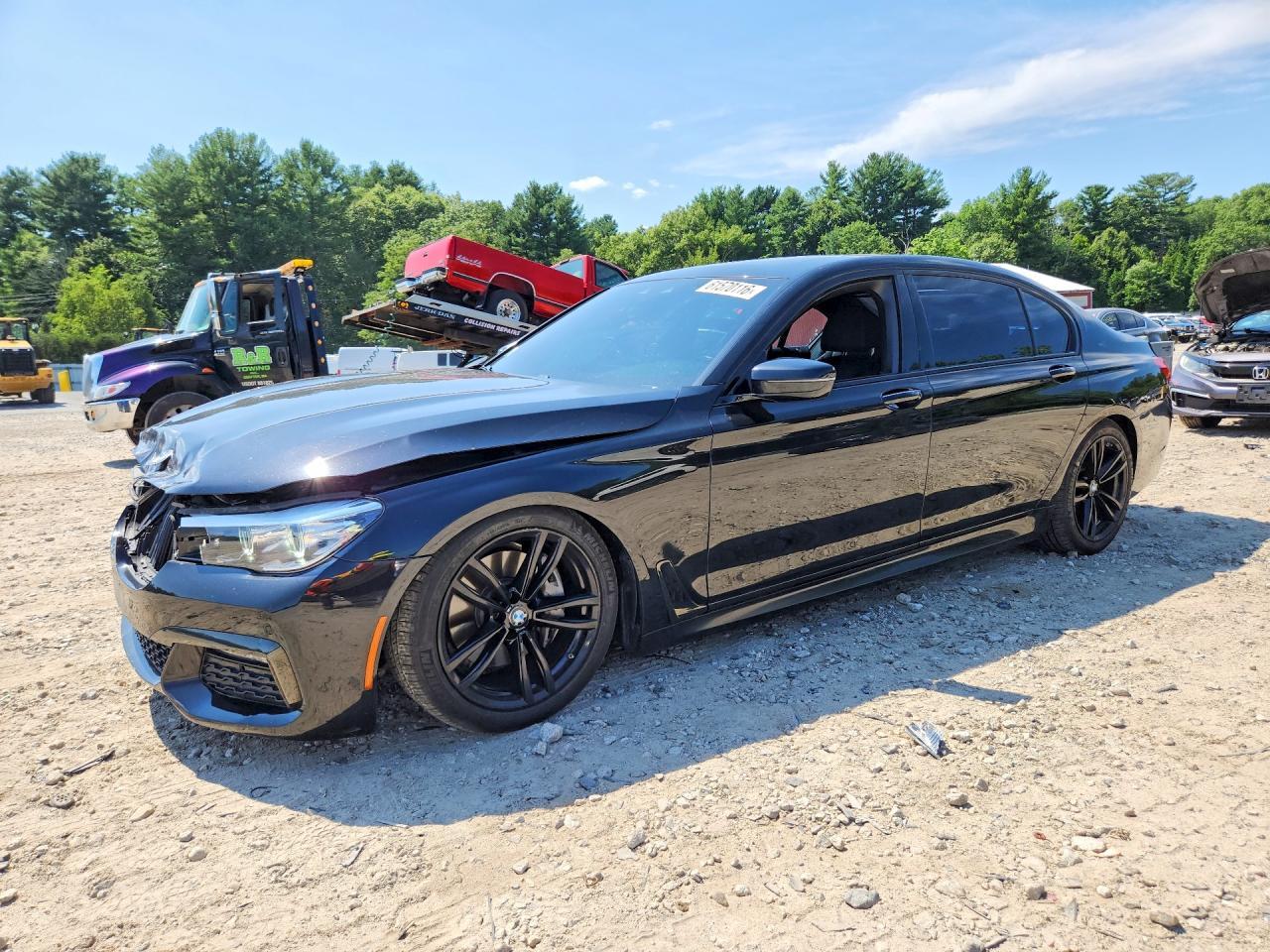 2019 BMW 740 Xi - zdjęcie główne