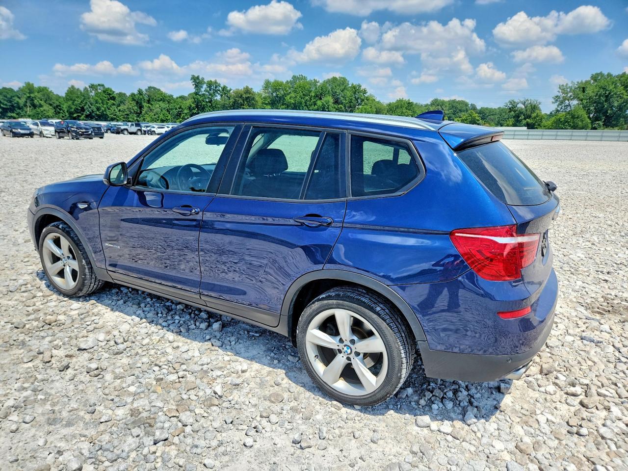 2017 BMW X3 xDrive28I - zdjęcie 2