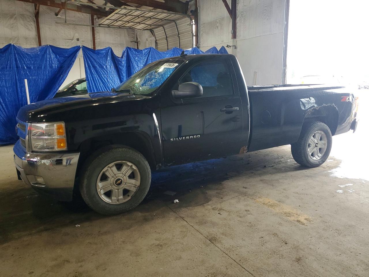 2013 Chevrolet Silverado K1500 Lt - zdjęcie główne