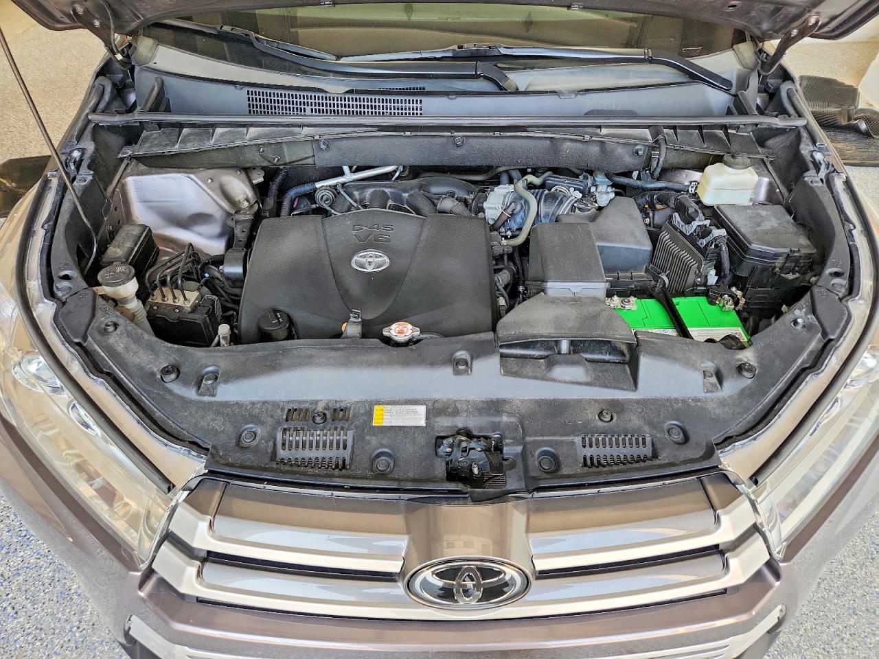 2019 Toyota Highlander Xle - zdjęcie 12