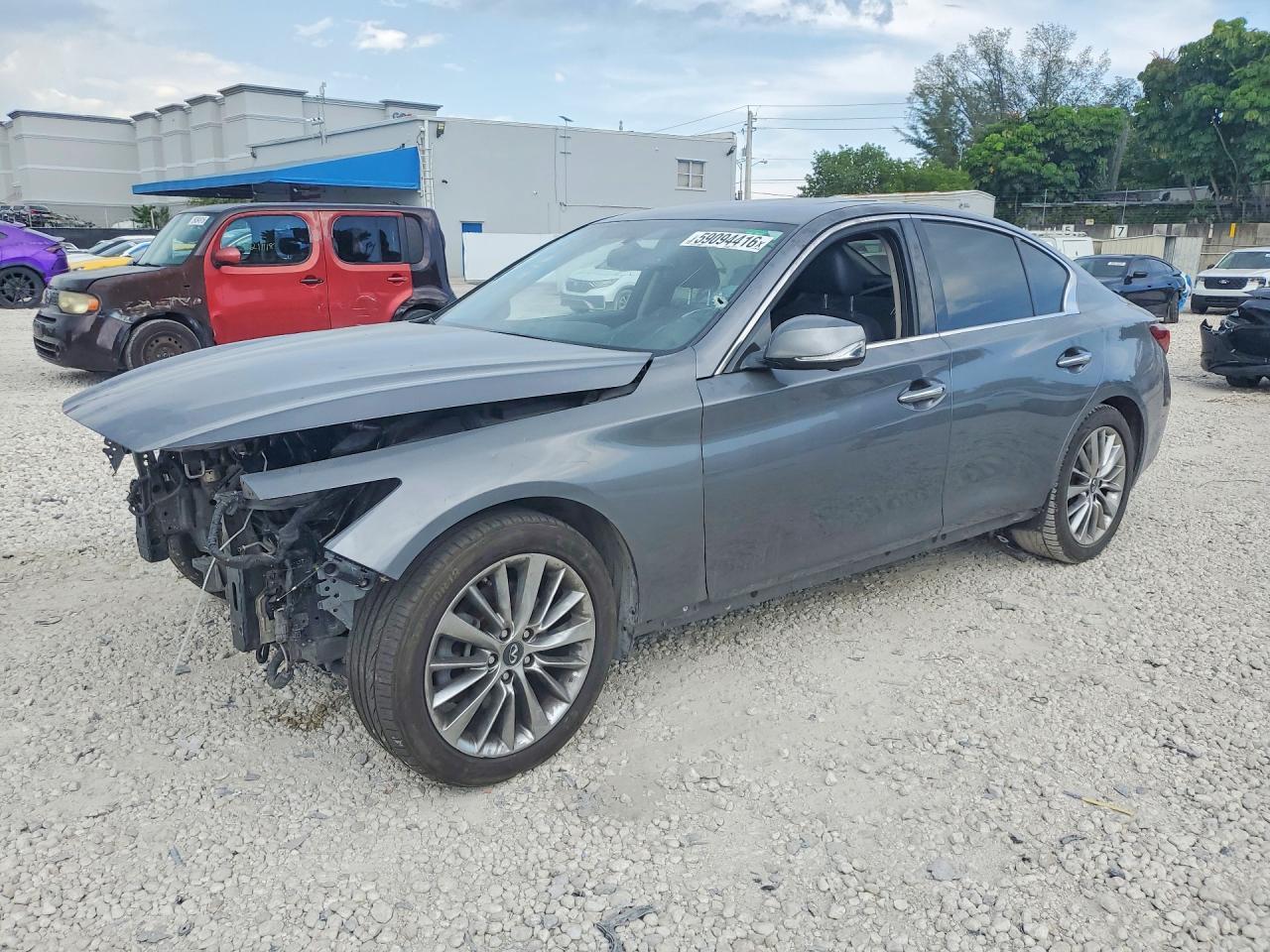 2021 Infiniti Q50 Luxe - zdjęcie główne