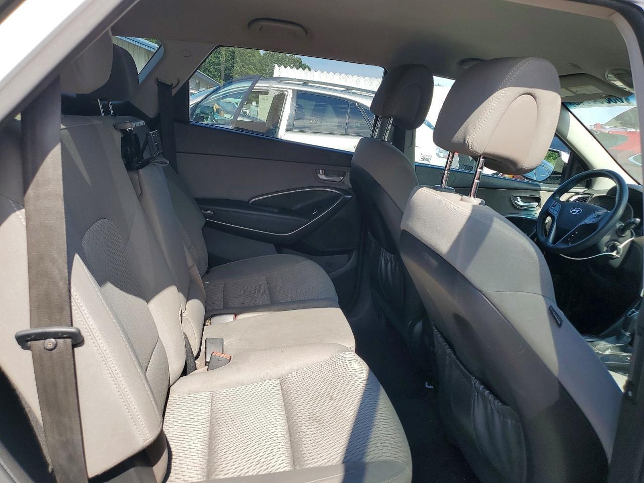 2016 Hyundai Santa Fe Se - zdjęcie 11