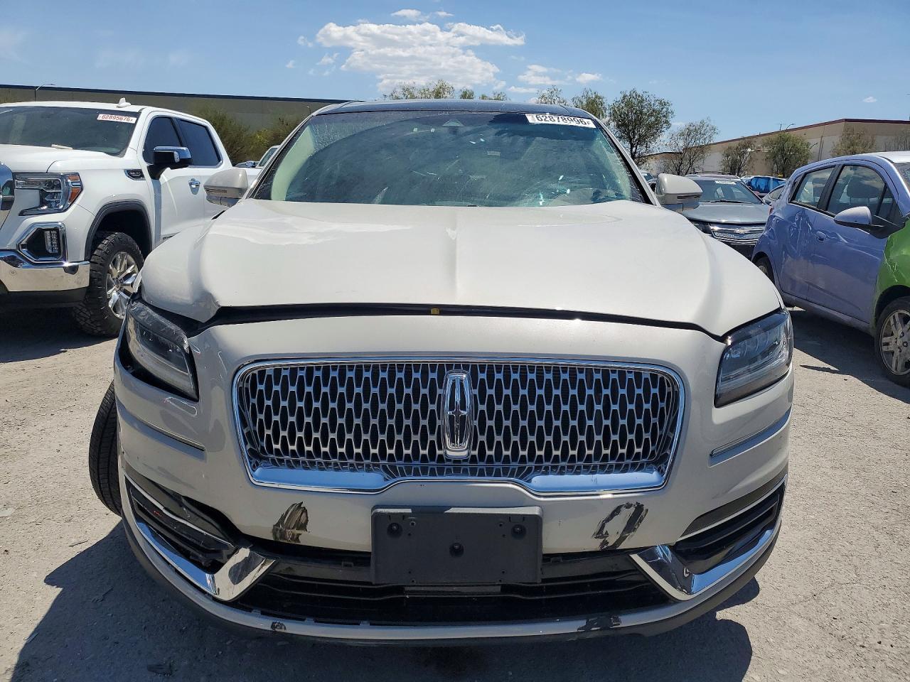 2019 Lincoln Nautilus Reserve - zdjęcie 5