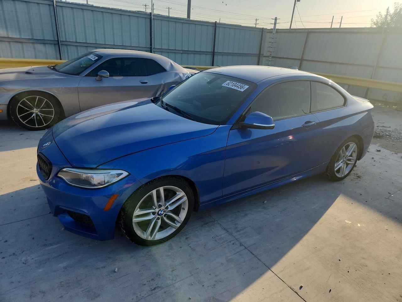 2015 BMW 228 I - zdjęcie główne