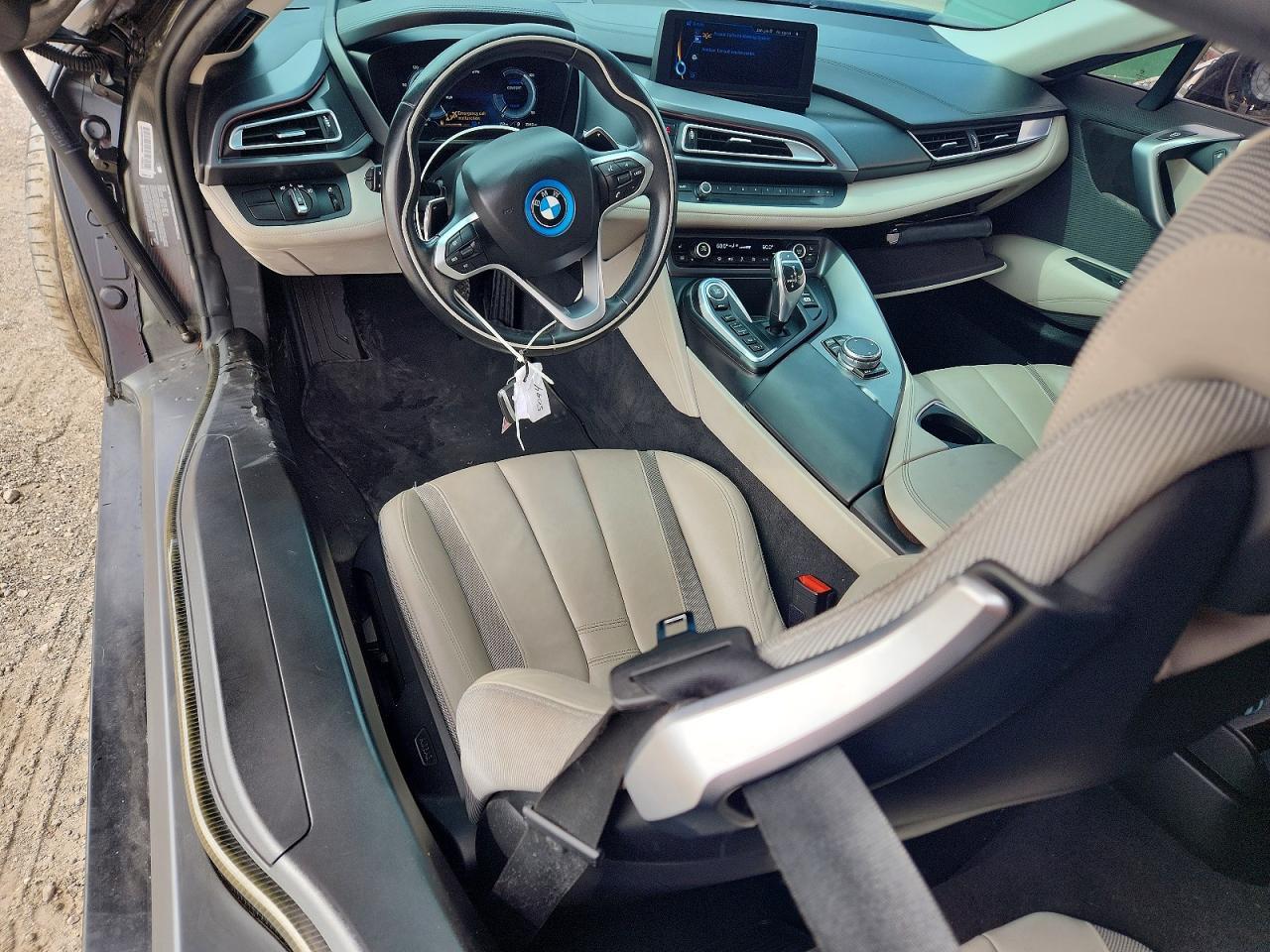 2016 BMW I8 - zdjęcie 8
