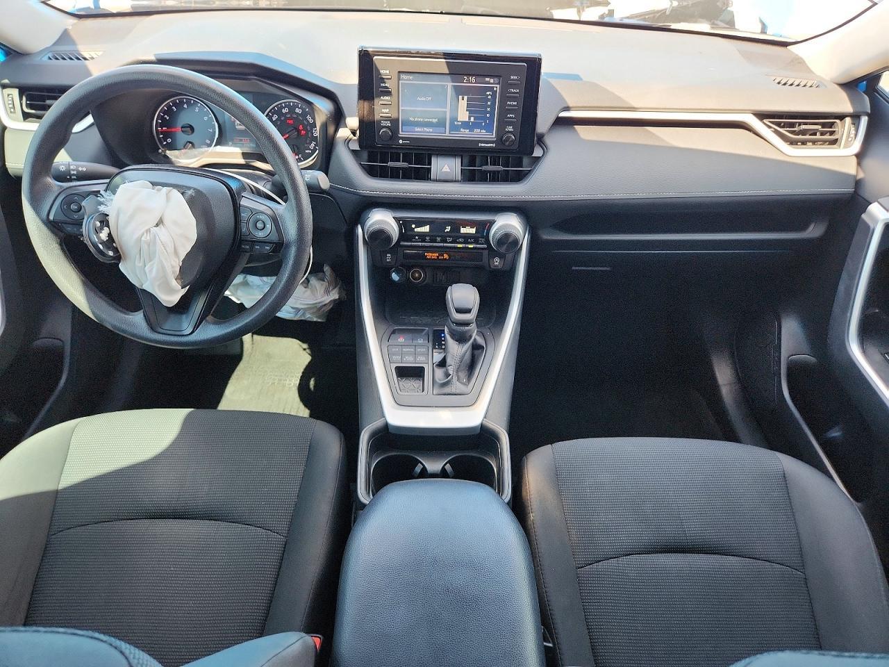 2020 Toyota Rav4 Le - zdjęcie 8