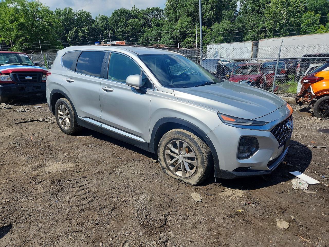 2019 Hyundai Santa Fe Se - zdjęcie 4