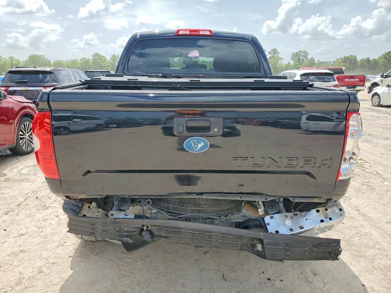 2016 Toyota Tundra Crewmax Limited - zdjęcie 6