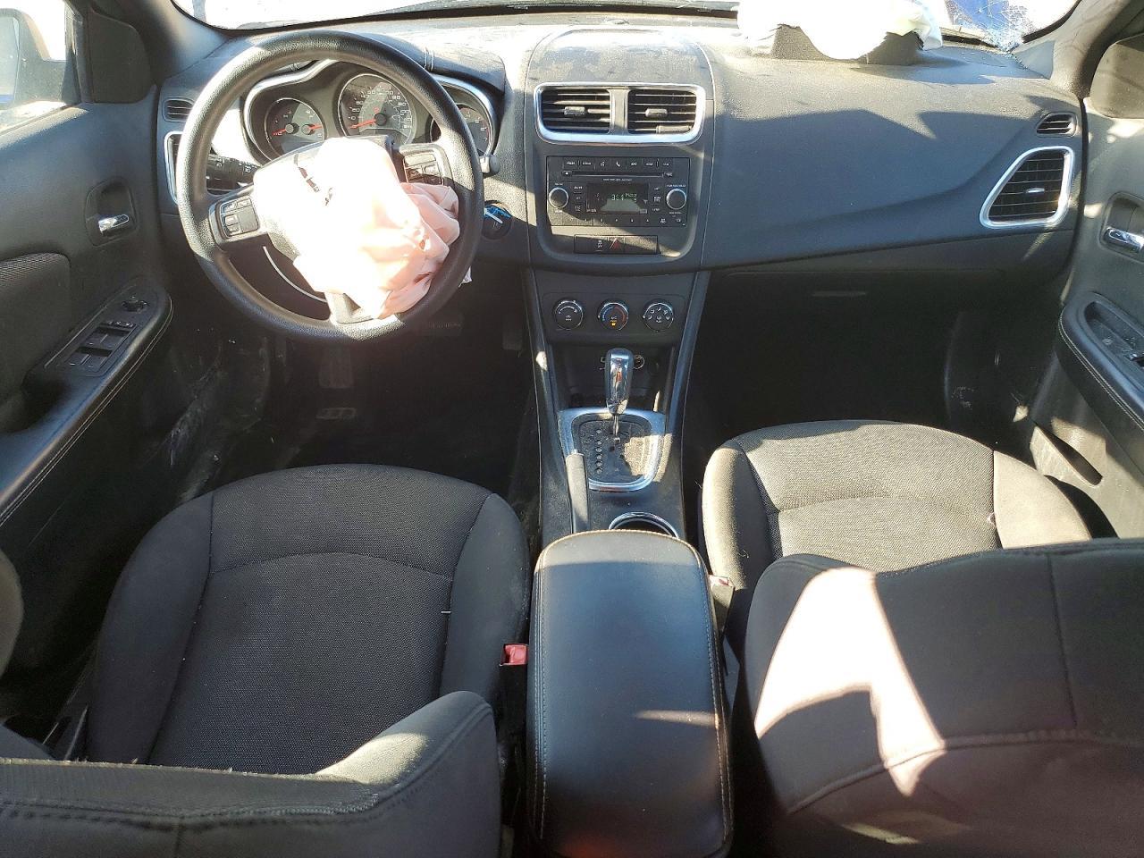2014 Dodge Avenger Se - zdjęcie 8