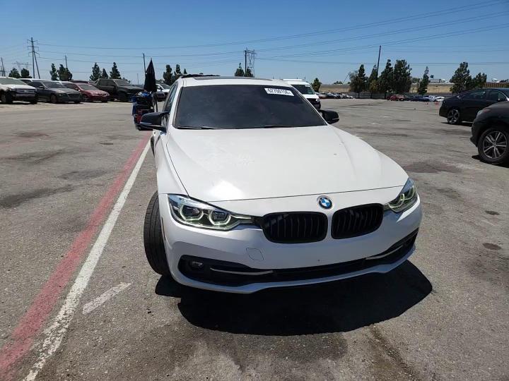 2018 BMW 330 I - zdjęcie 13
