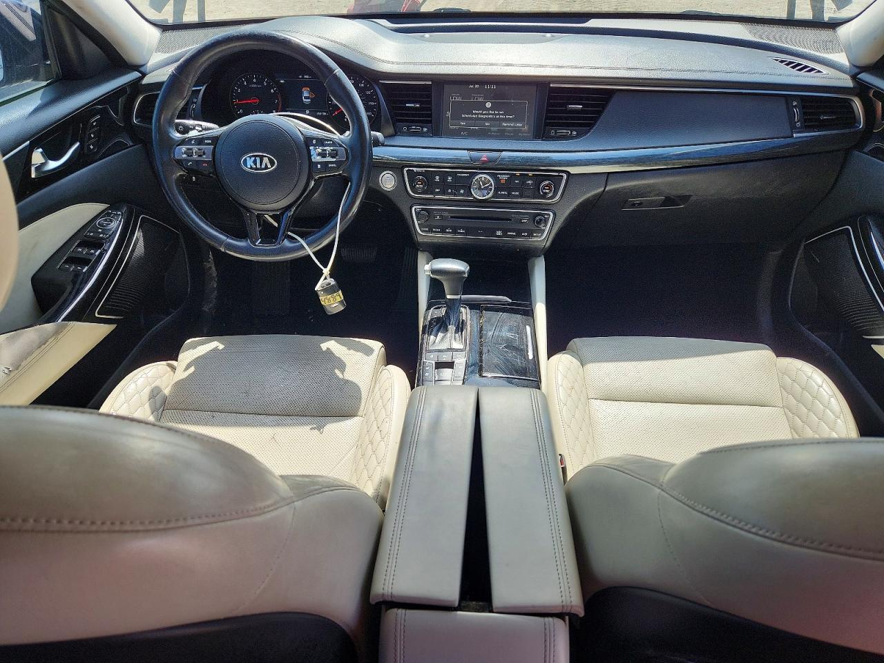 2017 Kia Cadenza Limited - zdjęcie 8