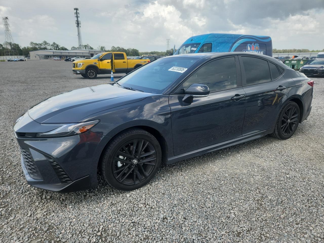 2025 Toyota Camry Se - zdjęcie główne