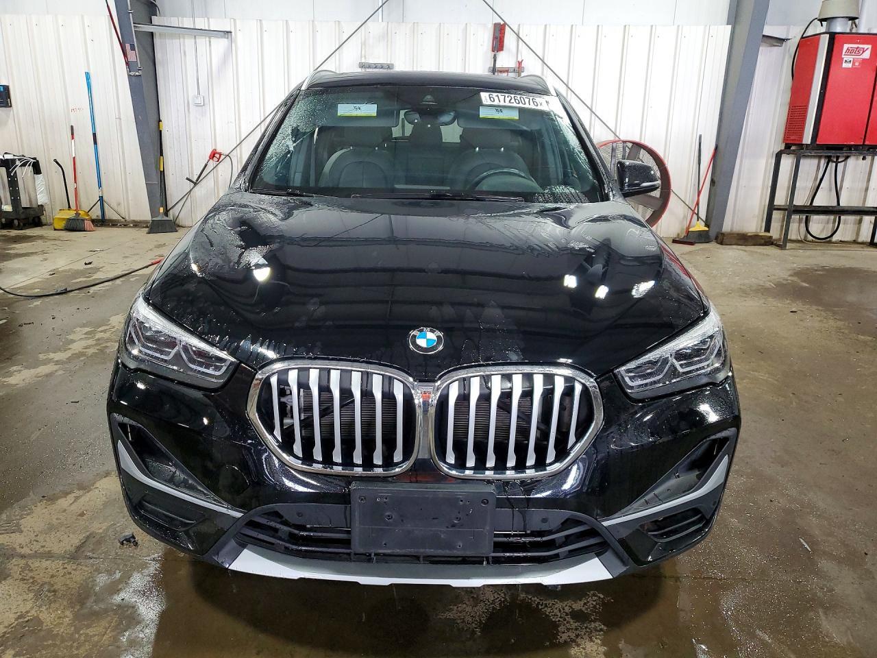 2021 BMW X1 xDrive28I - zdjęcie 5