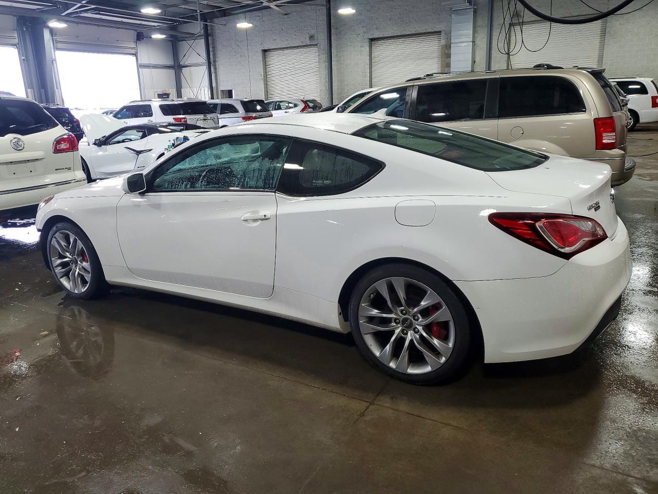 2013 Hyundai Genesis Coupe 3.8 R-Spec - zdjęcie 2