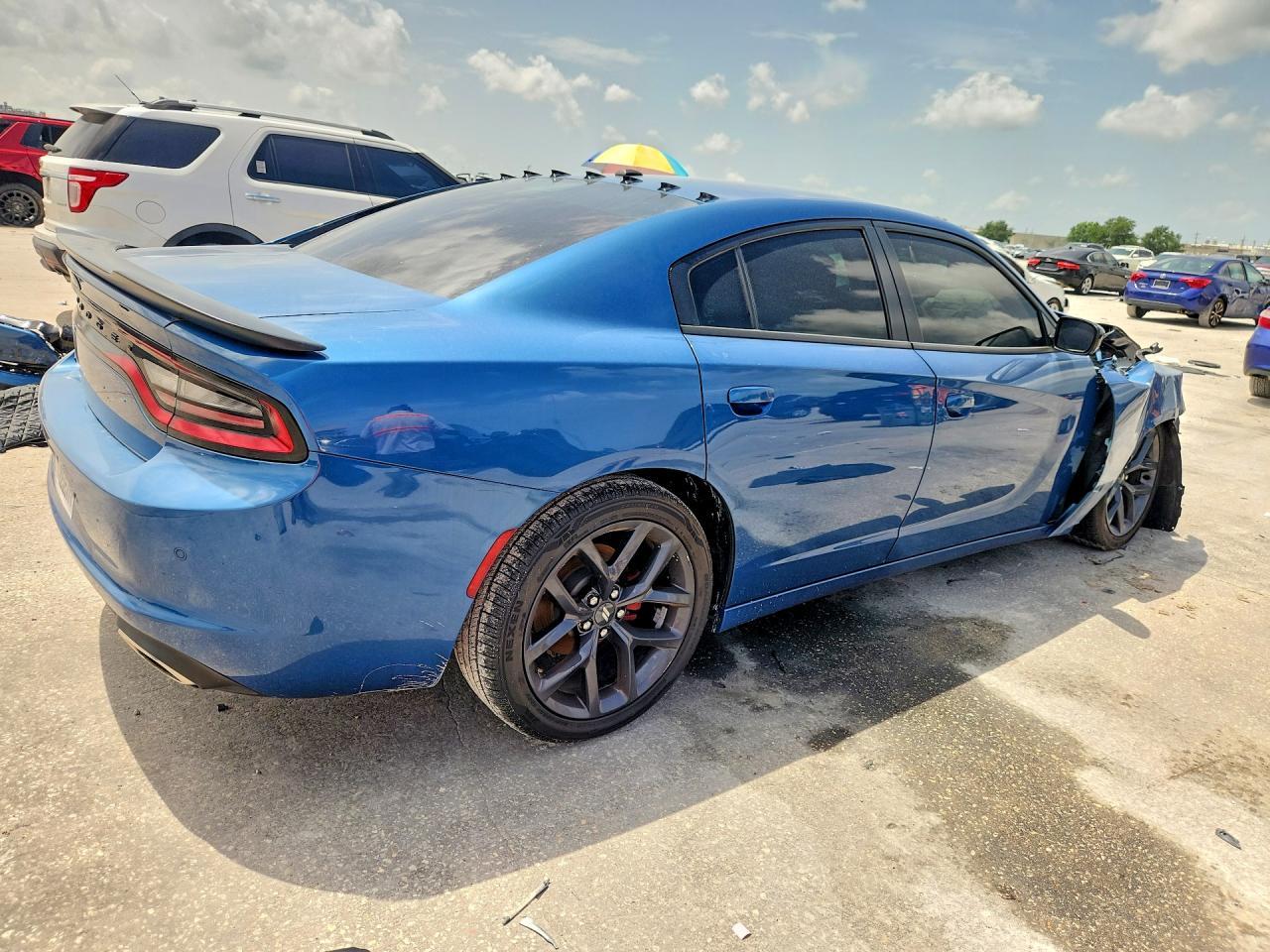 2021 Dodge Charger Sxt - zdjęcie 3