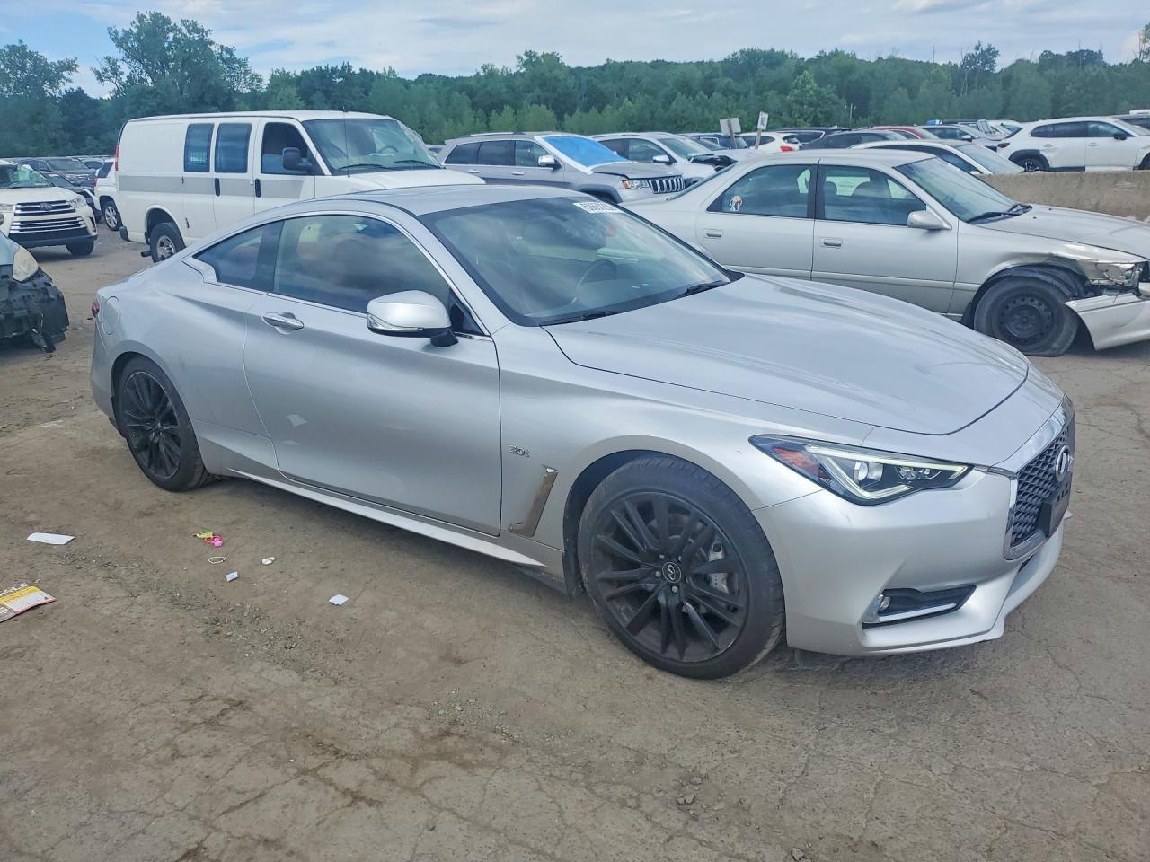 2018 Infiniti Q60 3.0T Sport - zdjęcie 4