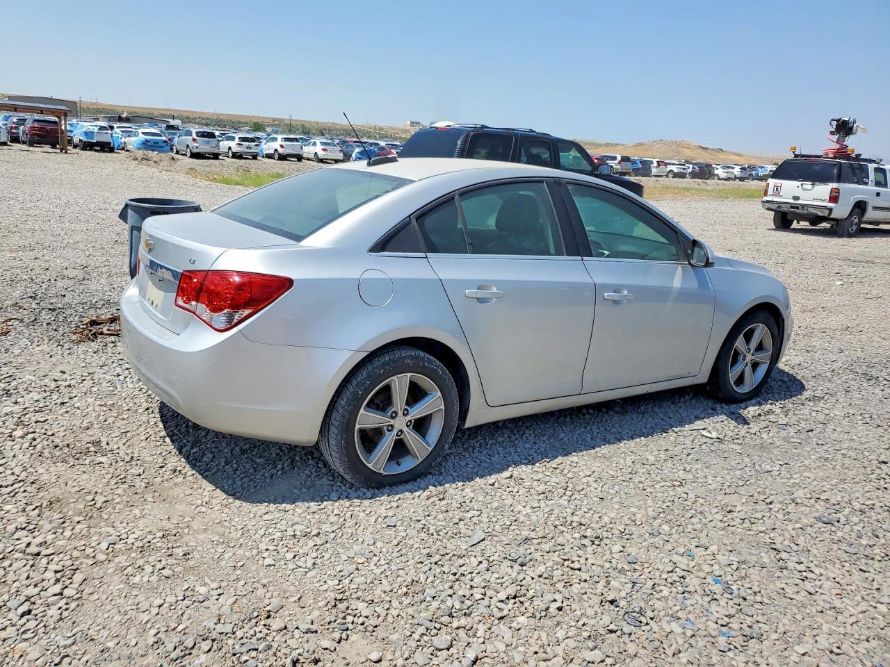 2019 Chevrolet Cruze Lt - zdjęcie 3