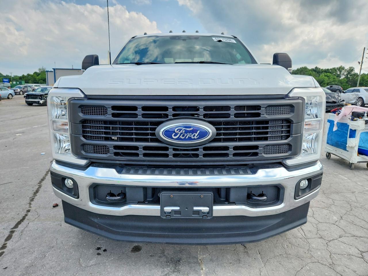2024 Ford F250 Super Duty - zdjęcie 5