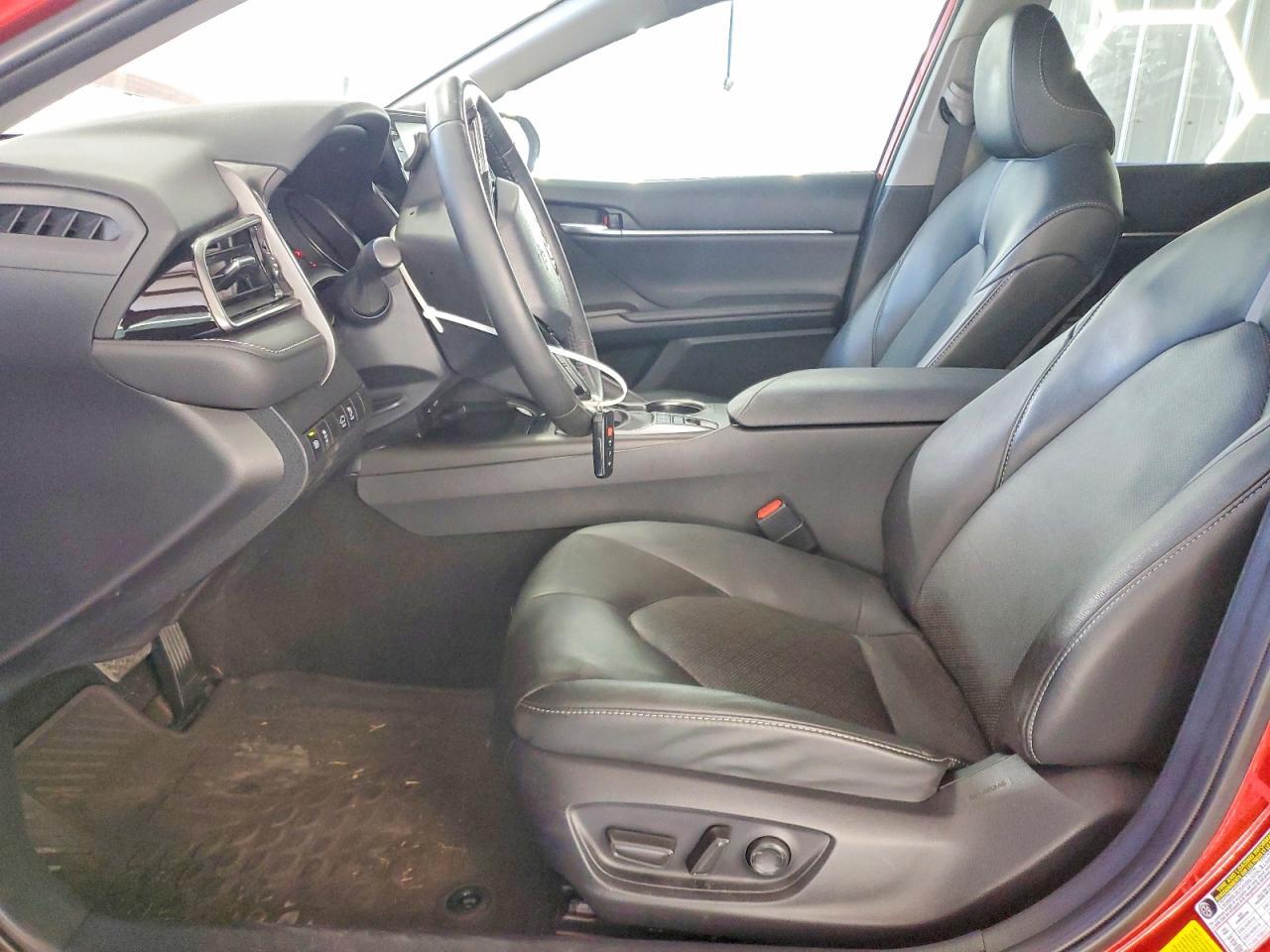 2024 Toyota Camry Xse V6 - zdjęcie 7