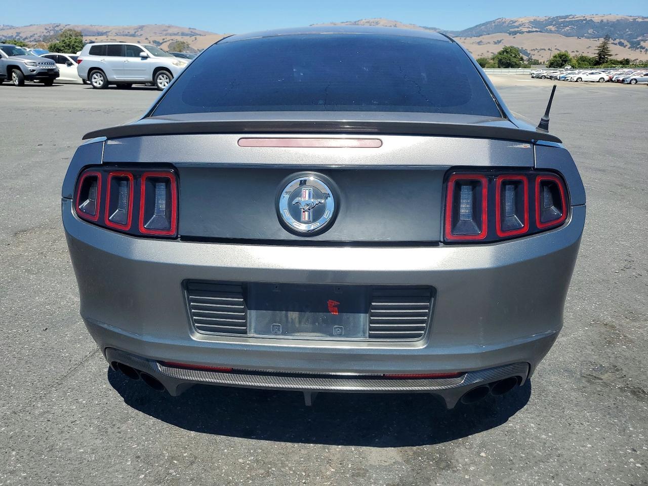 2014 Ford Mustang - zdjęcie 6