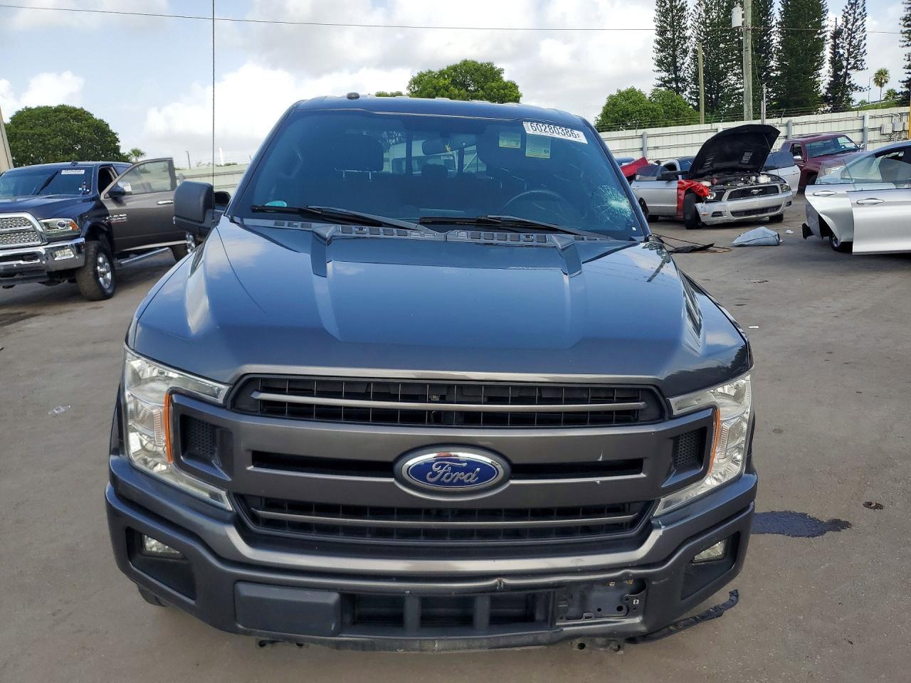 2018 Ford F150 Supercrew - zdjęcie 5