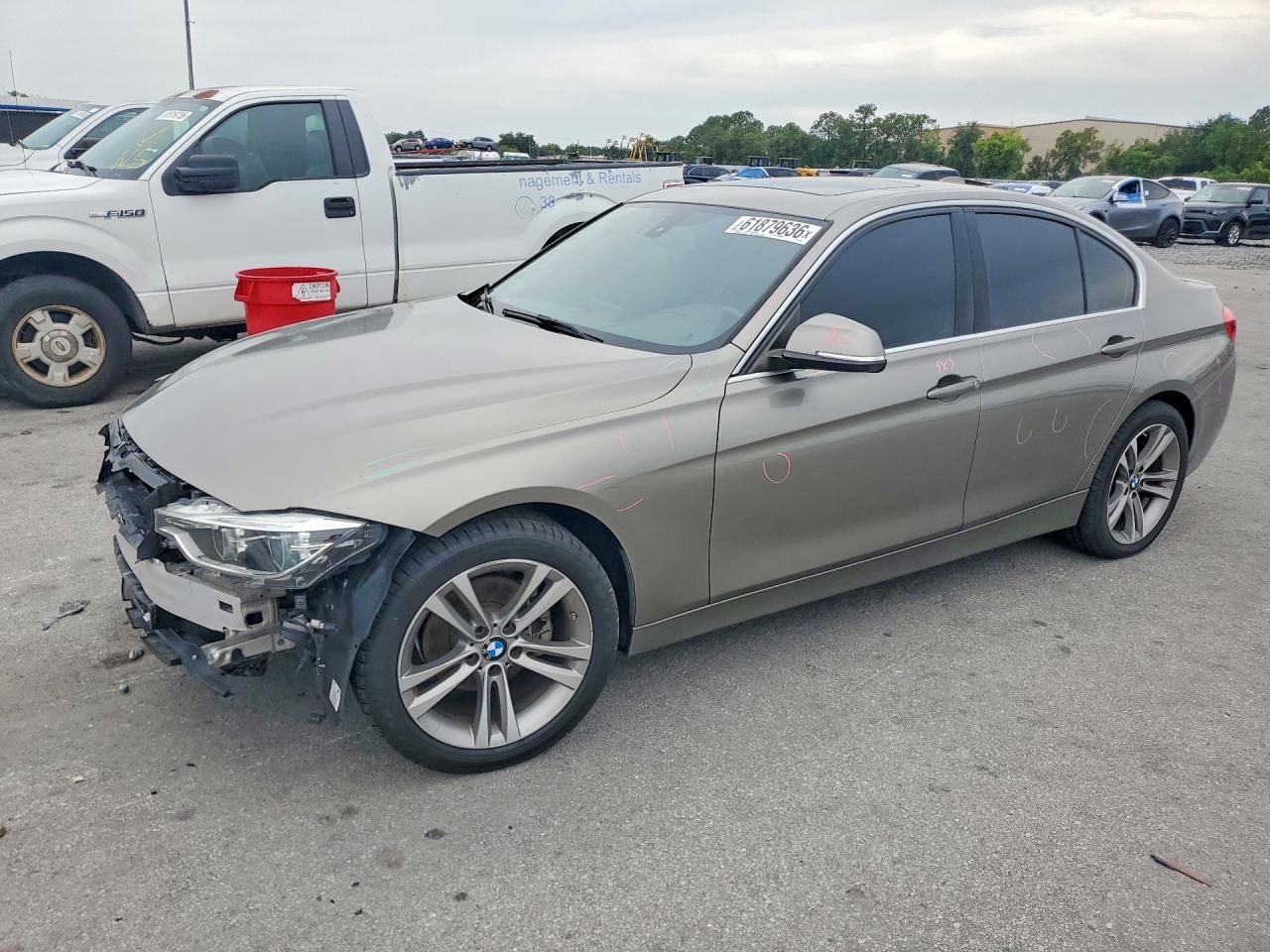 2018 BMW 330 I - zdjęcie główne