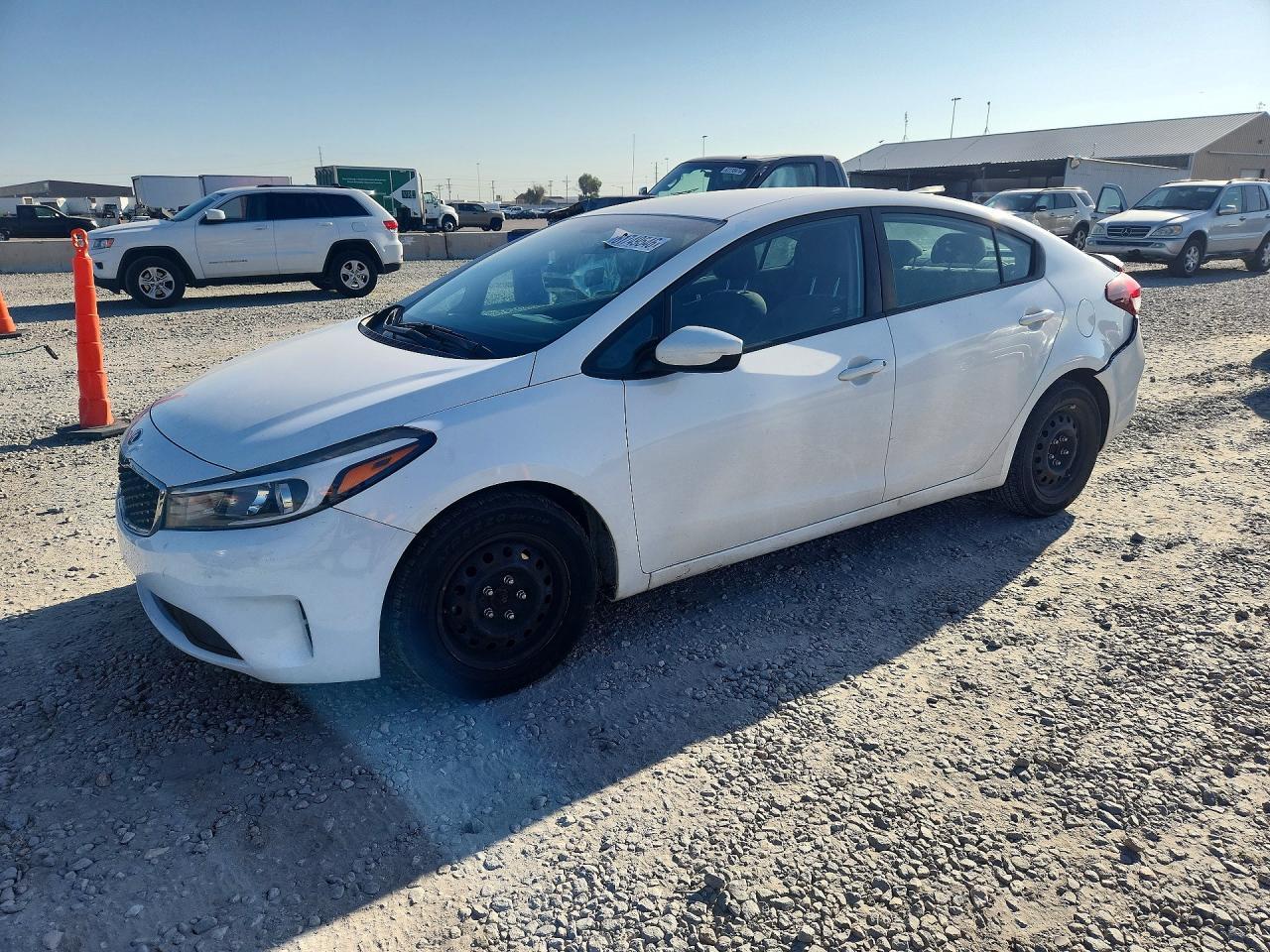 2017 Kia Forte Lx - zdjęcie główne