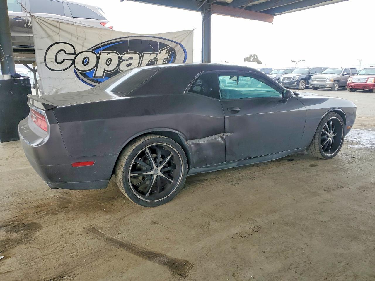 2013 Dodge Challenger Sxt - zdjęcie 3