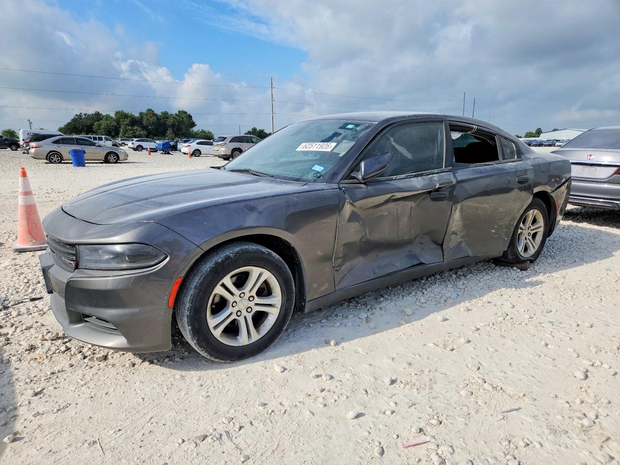 2018 Dodge Charger Sxt - zdjęcie główne