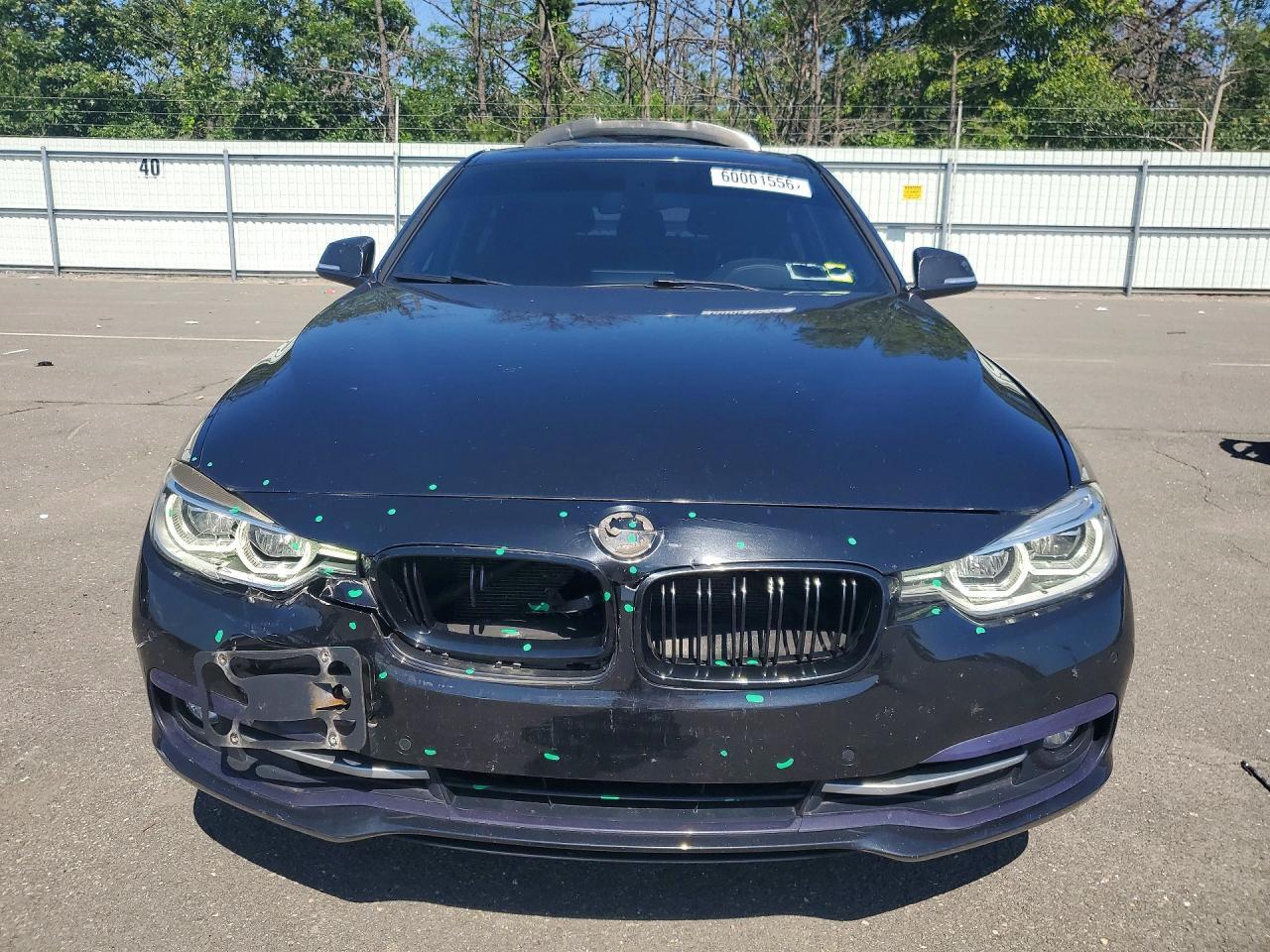 2017 BMW Seria 3 330i - zdjęcie 5