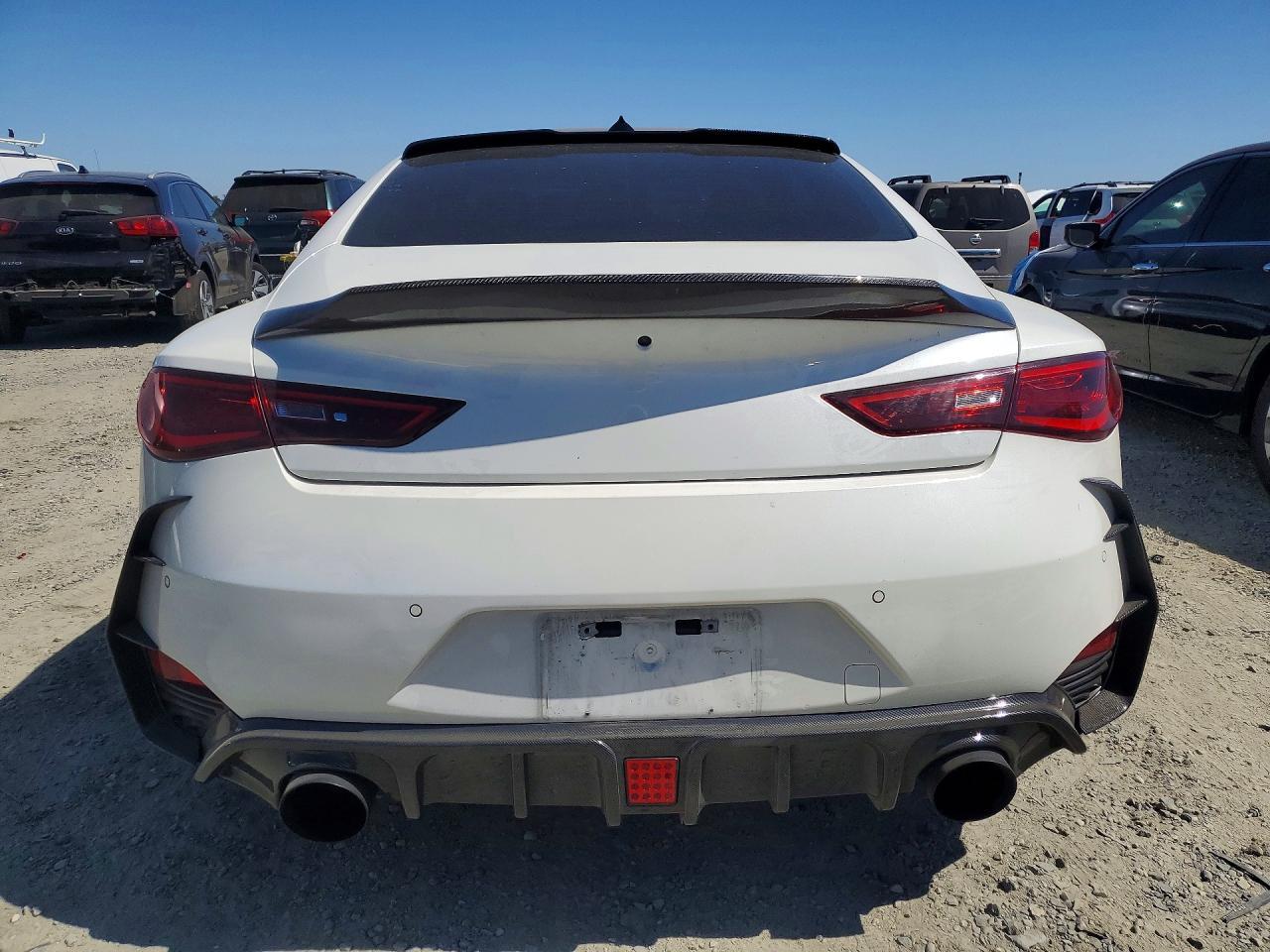 2021 Infiniti Q60 Red Sport 400 - zdjęcie 6