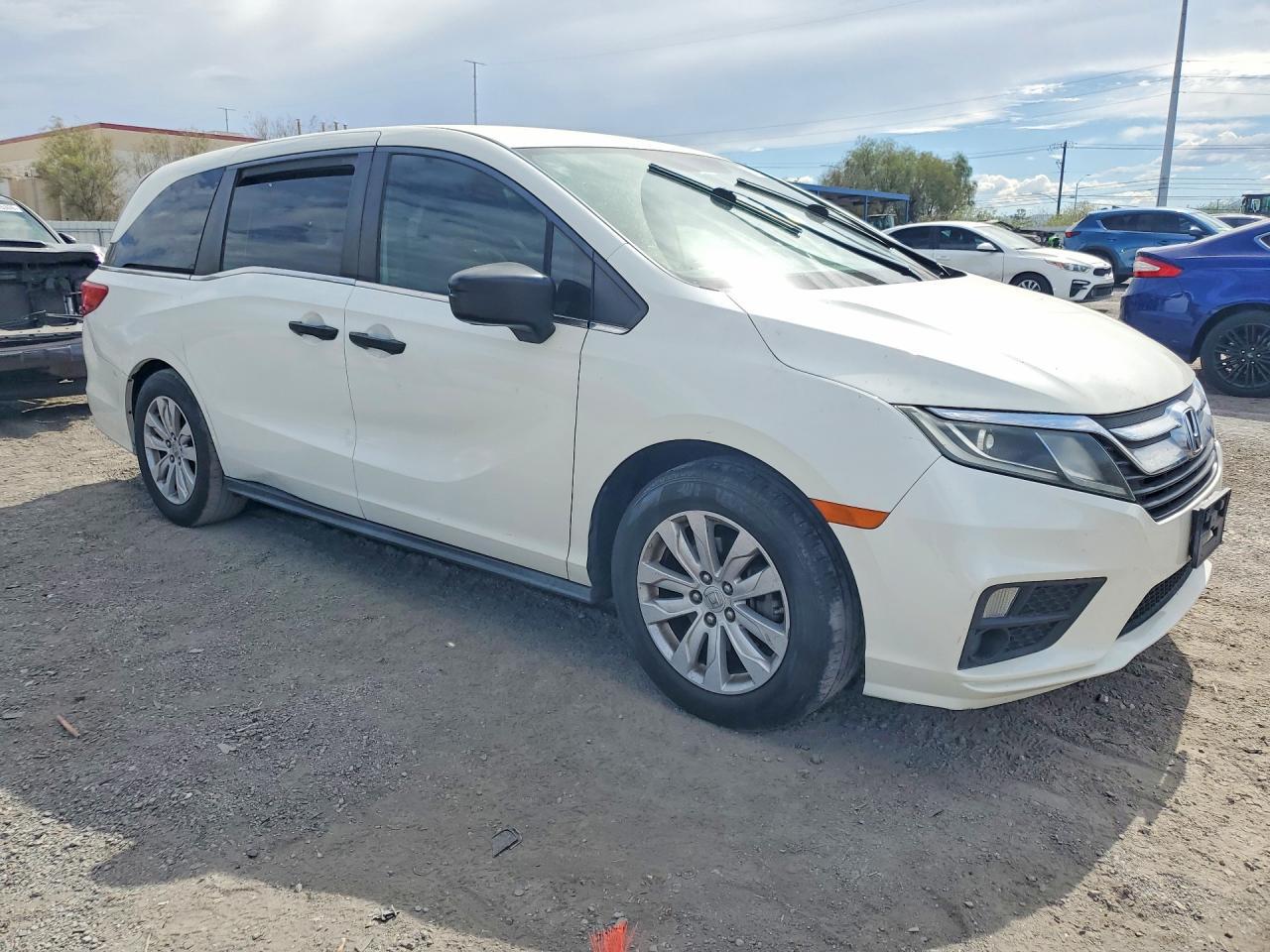 2019 Honda Odyssey Lx - zdjęcie 4