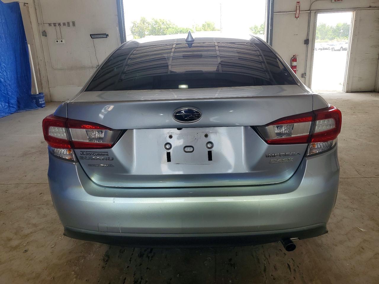 2017 Subaru Impreza Premium - zdjęcie 6