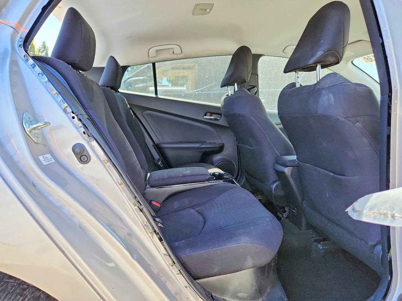 2019 Toyota Prius Prime Plus - zdjęcie 10