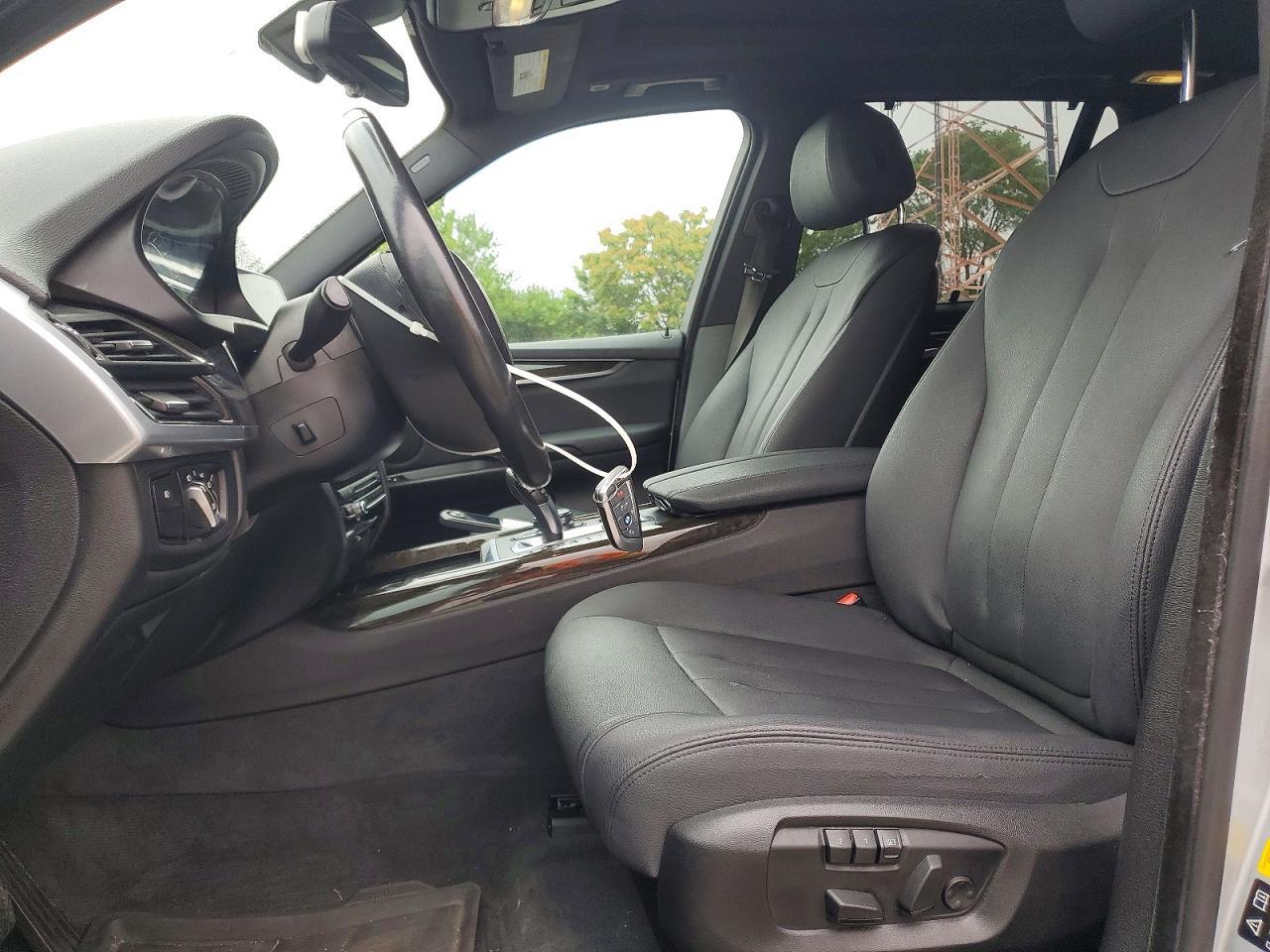 2017 BMW X5 xDrive35I - zdjęcie 7