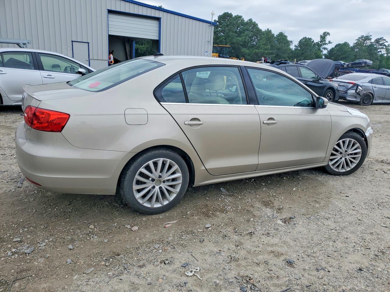 2014 Volkswagen Jetta Tdi - zdjęcie 3