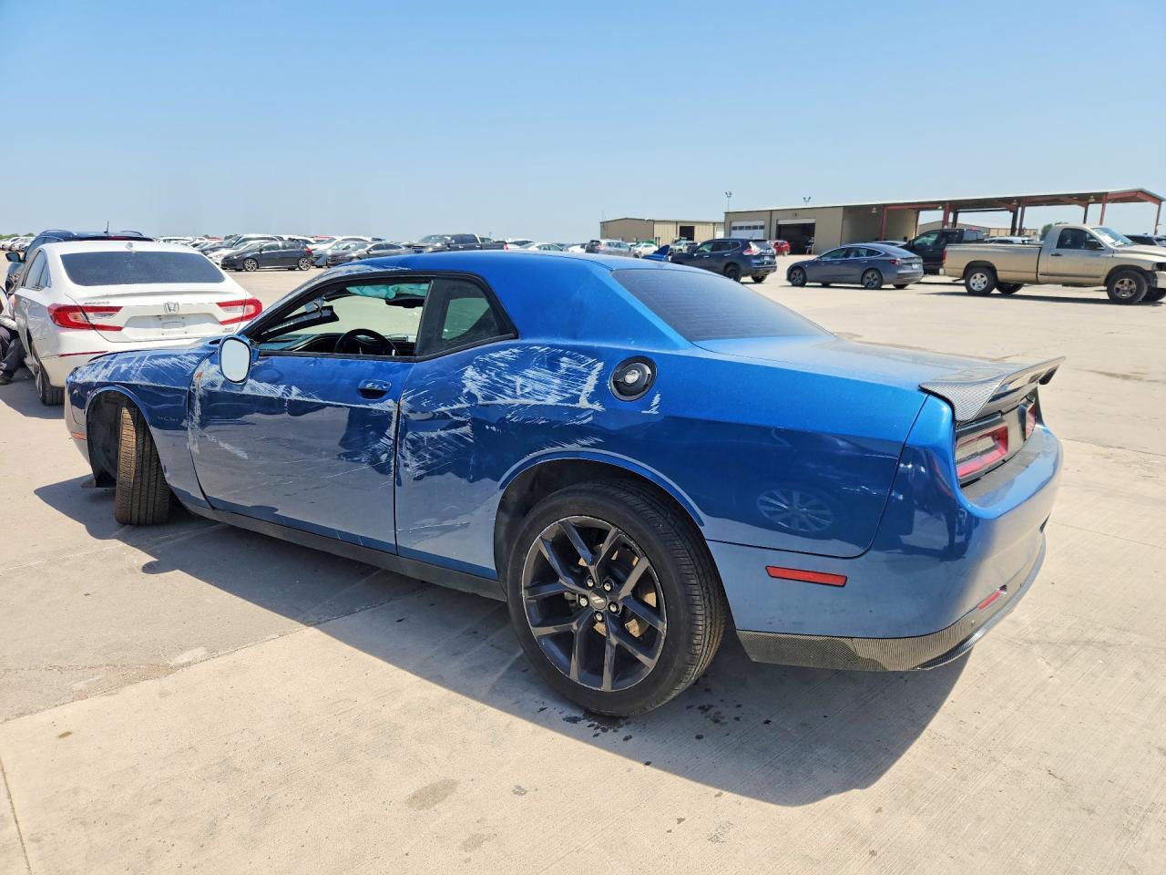 2022 Dodge Challenger R/T - zdjęcie 2