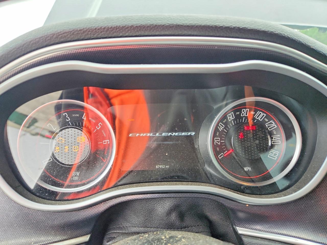 2016 Dodge Challenger Sxt - zdjęcie 9