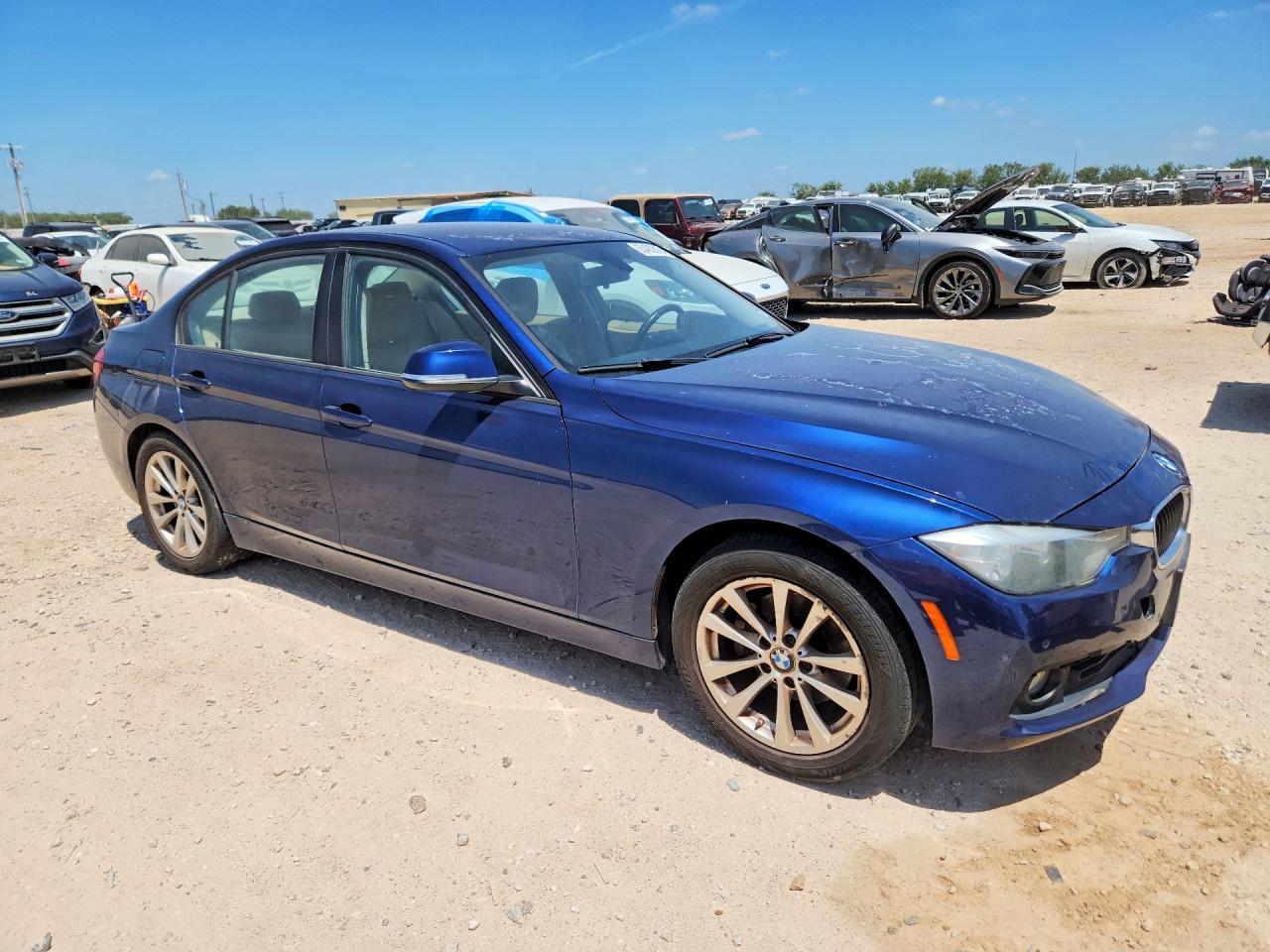 2016 BMW 320 I - zdjęcie 4
