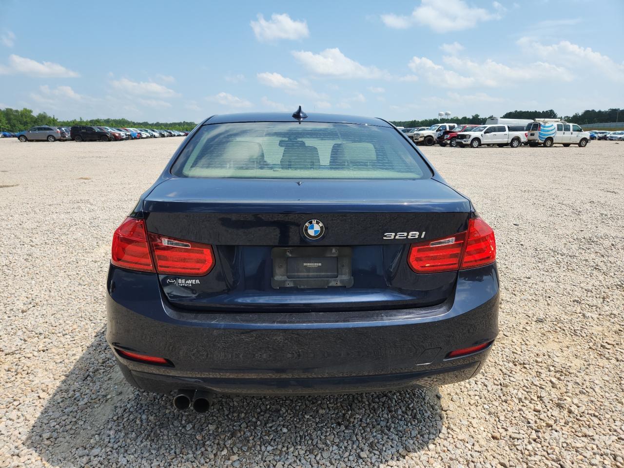 2013 BMW 328 I - zdjęcie 6