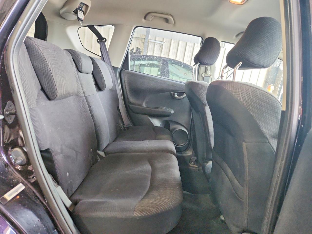 2013 Honda Fit Sport - zdjęcie 10