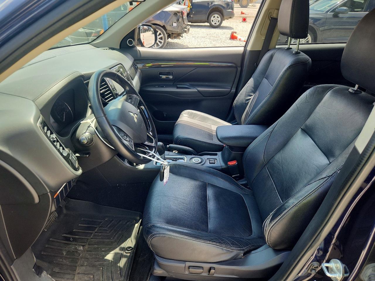2016 Mitsubishi Outlander Se - zdjęcie 7