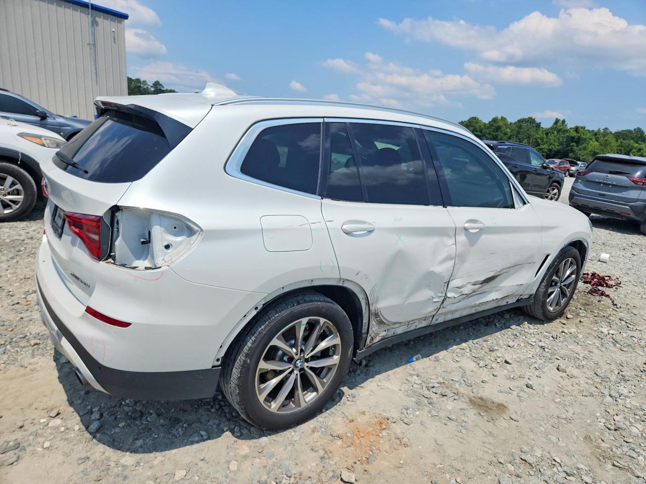 2019 BMW X3 Sdrive30I - zdjęcie 3