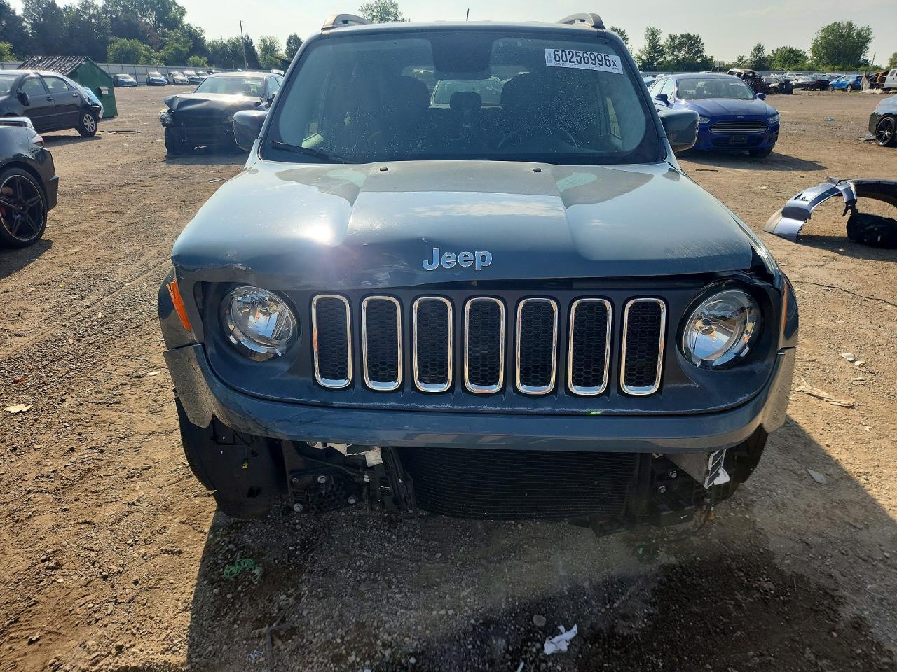 2017 Jeep Renegade Latitude - zdjęcie 5